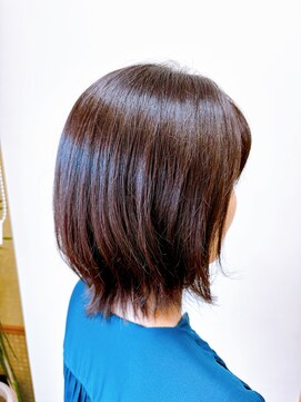 ヘアーボー ラーラ(hairbeau L'ala) プチウルフヘア