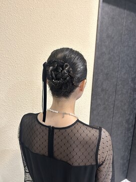 ミラ(Mila) パーマを活かした個性派タイトアレンジ★/お呼ばれ.結婚式