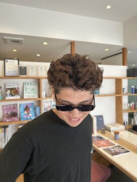 コル(Cor) スパイラルスパイキーショート