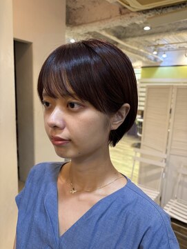 キートスバイガーランド (Kiitos by Garland) 大人可愛い小顔マッシュショート/ピンクカラー/吉祥寺