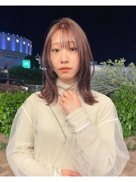 ・ミディアムレイヤー×暖色ブラウン