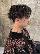 ニアウ 太田店(Niau) MEN’S HAIR/サーフカール/刈り上げセンターパート/太田