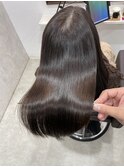 【Lana】深みと艶を纏う、大人のアッシュブラウンストレート