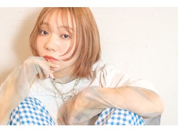 ローリーポーリークラウン(Roly Poly Clown)の写真/顔まわりのカットで変わる抜け感、一人ひとりの魅力を引き出すミリ単位の似合わせカットでリピーター続出◎