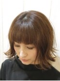 外ハネカーリーボブ