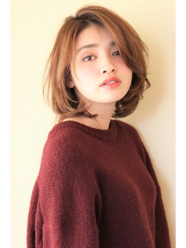 レウナ 外苑前(Reuna) 【３０代・４０代・５０代】大人女性に人気のミディアムレイヤー