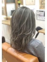 ヘアスタジオ ロメオ(hair studio Romeo)&nbsp;ハイライトグレージュ