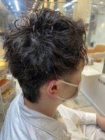 クオリス 上板橋店(QUALIS) 20代30代おすすめツーブロック刈り上げツイストスパイラルパーマ