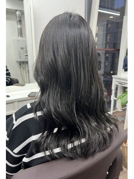 ウェグ 難波(WEG) 透明感☆グレー