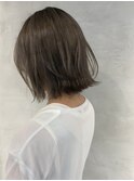 ◎大人かわいい　モスグレージュ×外はねボブ