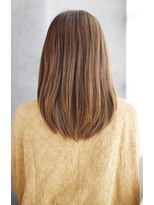 シュシュット(chouchoute)&nbsp;レイヤーカットウェットヘアデザインカラーオリーブベージュ/206