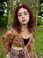 ピークアブー アヴェダ アトレ恵比寿(PEEK-A-BOO AVEDA) ヘアアレンジ カーリーヘア 赤毛カラー ウェーブヘア