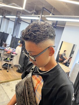 ヘアーラボ アッシュ(Hair Labo ASH) 極道パーマ