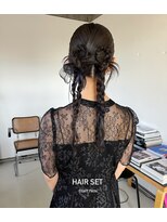 ロールアップスリーブス(ROLL UP SLEEVES)&nbsp;＊結婚式ヘア＊タイトアレンジ