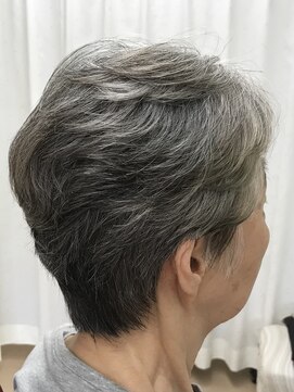 美シルエットショート