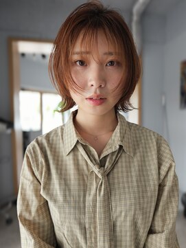 シアラ(ciala) 小顔矯正ショートウルフ