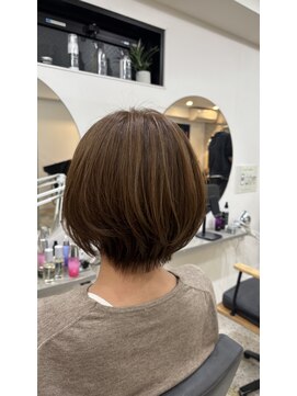 メモリーズ 銀座(Memories) ふんわりボブショート/加藤