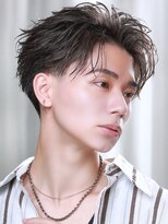 リップス 表参道店(LIPPS) ショートセンターパート【ツーブロック刈り上げ】