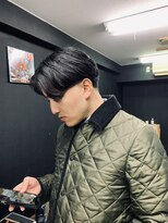 バーバーハマサキ(BARBER HAMASAKI)&nbsp;センターパート