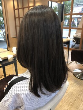 ベルポートヘア(Bellport hair) ☆ツヤ感アッシュ！さらさらストレート☆