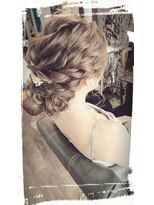 コラボ(hair design co.llabo)&nbsp;編み込みアレンジ