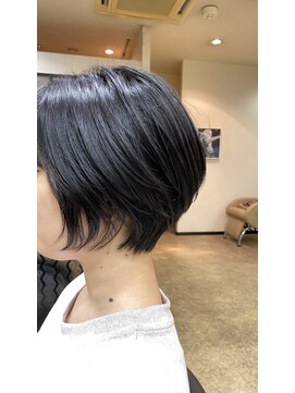 エイチ エアー ダヴ H air DAV調布北口 前下がりのスッキリボブ