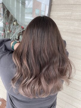 フゥカ 類家店(fuka) 【グラデーションカラー☆】ミルクティーグレージュ＊。