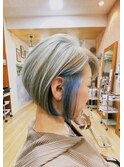 前下がりボブブリーチインナーカラー