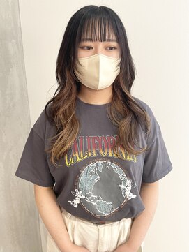 ヨーク(YOKE) 【 YOKE 】フェイスレイヤー小顔カットデザインカット韓国