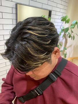 シフト(SHEEFT) 韓国風ナチュラルショート☆センターパート★ハイライト