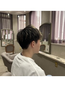 カラークチュール(Color Couture) 魅力倍増カール/セミディ/シアーカラー/ショートヘア/姫カット