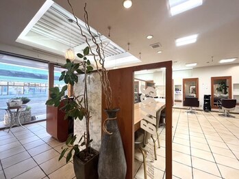 ブレス(BLESS)の写真/丁寧なカウンセリングと技術に定評あり！お客様の髪のお悩み、ご要望にお応えできるようにご提案します♪