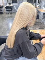 シェリムボート(Cherim boat)&nbsp;【sakina指名】ホワイトベージュ/ブリーチカラー/ハイトーン