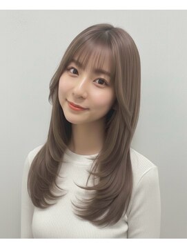 エールバイボヌール(Ere by Bonheur) レイヤーカット/透明感ベージュカラー