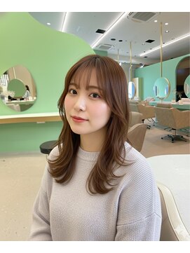 ボヌール 西宮北口(Bonheur) ♪伸ばしかけ/レイヤースタイル/顔周りカット♪