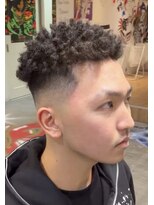 ナチュラルピー バーバー デルタ(Natural.P berbar DELTA)&nbsp;枕の代わりに！ショートスパイキーアフロ