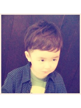 やどかり 江平店 kidsショート