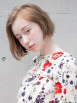 ルティア(Lutia) アッシュベージュ ダブルカラー 切りっぱなしボブ☆