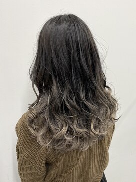 ミューバイアメイロ(mue by ameiro) コントラストグラデーションカラー