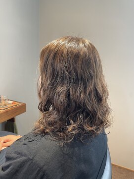 コメット 新須賀店(Comet) 立体感のある柔らかウエーブスタイル
