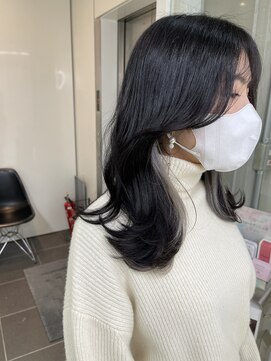 アライブ ハラジュク(ALIVE harajuku) ホワイトシルバーイヤリングryota