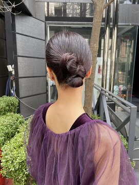 ロレト(Loreto) タイトヘア