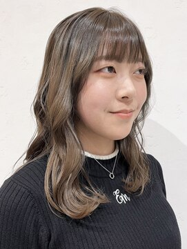 リサ グランシェ(RISA granche) ベージュカラー