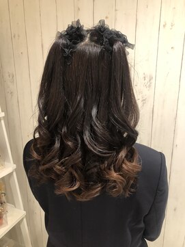 ルナクレセント (Luna crescent) ツインテール