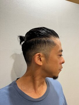 銀座マツナガ 神田店 30代40代周りと差がつく刈り上げマンバンスタイル