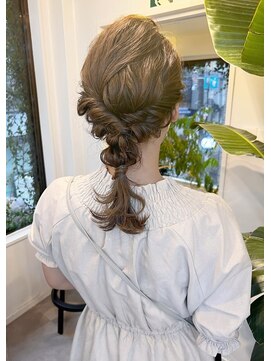 キイ ギンザ(k.e.y GINZA) お呼ばれヘアアレンジ