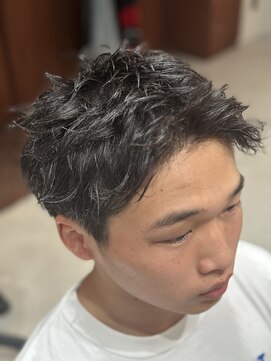 ミオ リベル(Mio'' LIBER) スパイキーショート