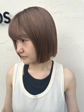 ユーノス(EUNOS.) 【EUNOS.】ハイトーン×切りっぱなしボブ