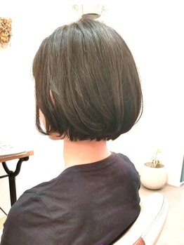 ライト(hair design Lite)の写真/【六甲駅徒歩5分】貴方の骨格、癖をみて丁寧にカウンセリング&カット!髪のおさまり具合に感動◎