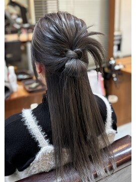 ハムズヘアー(Hum’s HAIR) グレージュカラー